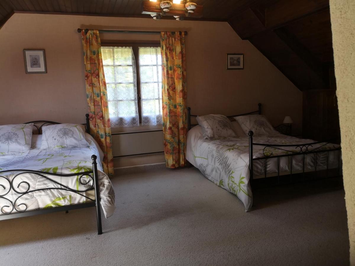 Au Jardin Fleuri Bed & Breakfast Secondigny Ngoại thất bức ảnh